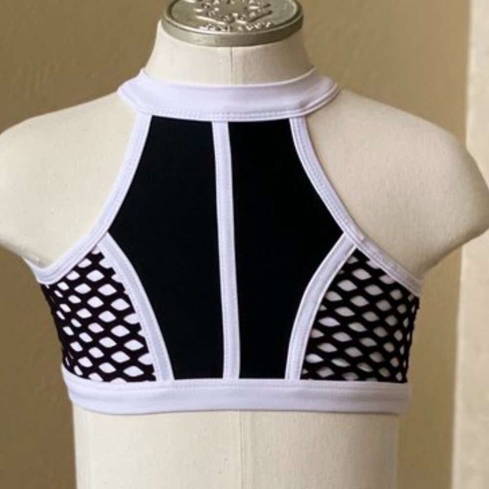 Black & White Girls' High-Neck Sports Crop Top
